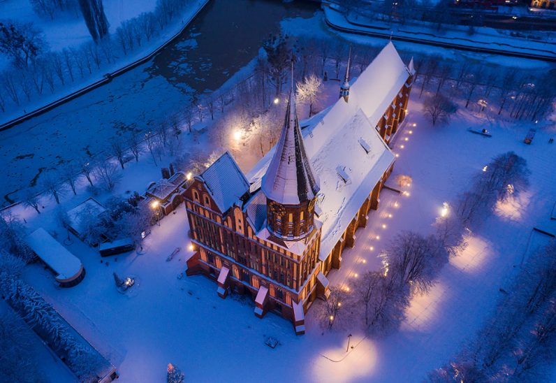 Топ-10 сайтов для зимних развлечений в России